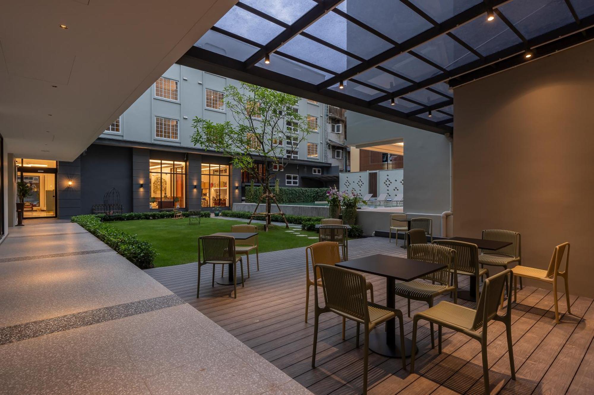 Pranakorn Heritage Hotel Bangkok Exterior photo